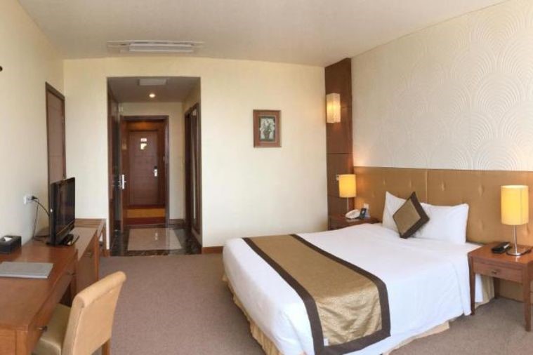 Phòng Deluxe King City view